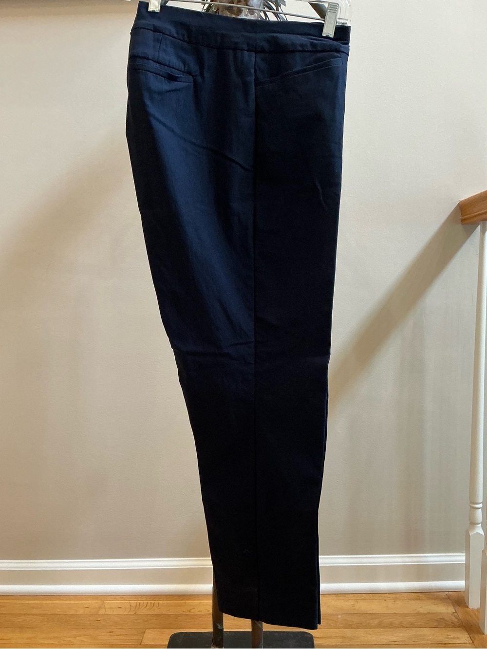 Chico's Classic Comfort Stretch Straight-leg Women’s Pants.